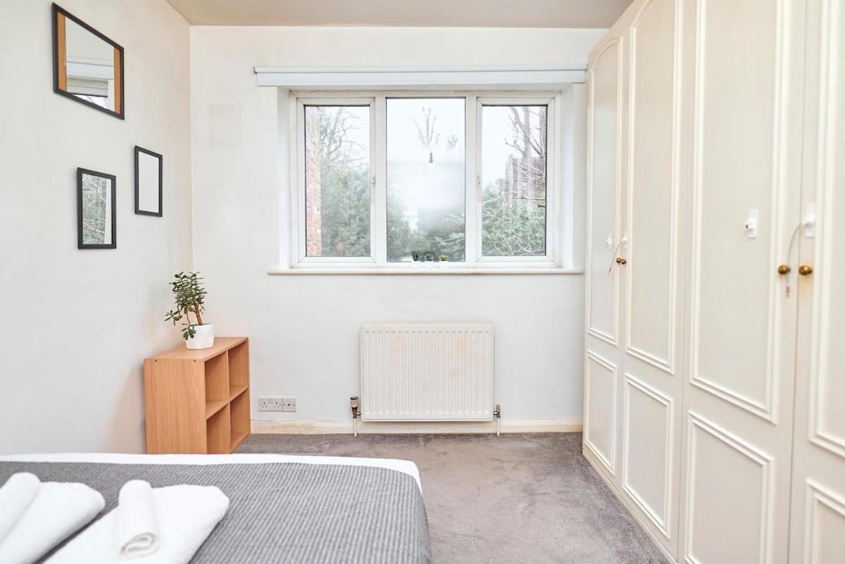 3 Bed With Parking In Maida Vale Londra