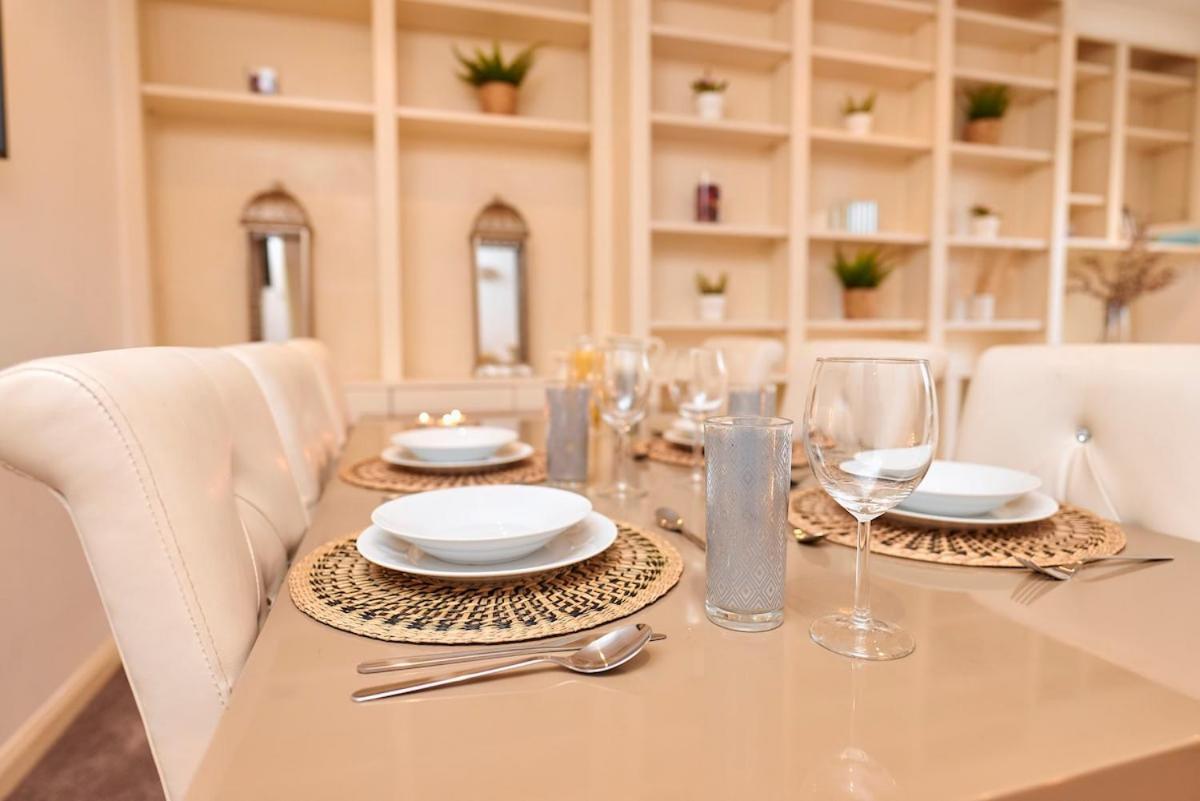 3 Bed With Parking In Maida Vale Appartamento