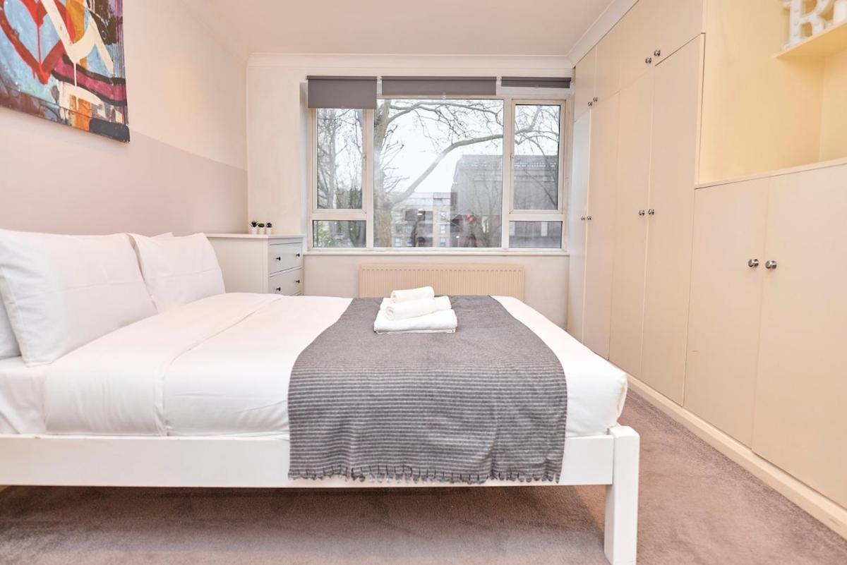 3 Bed With Parking In Maida Vale * London